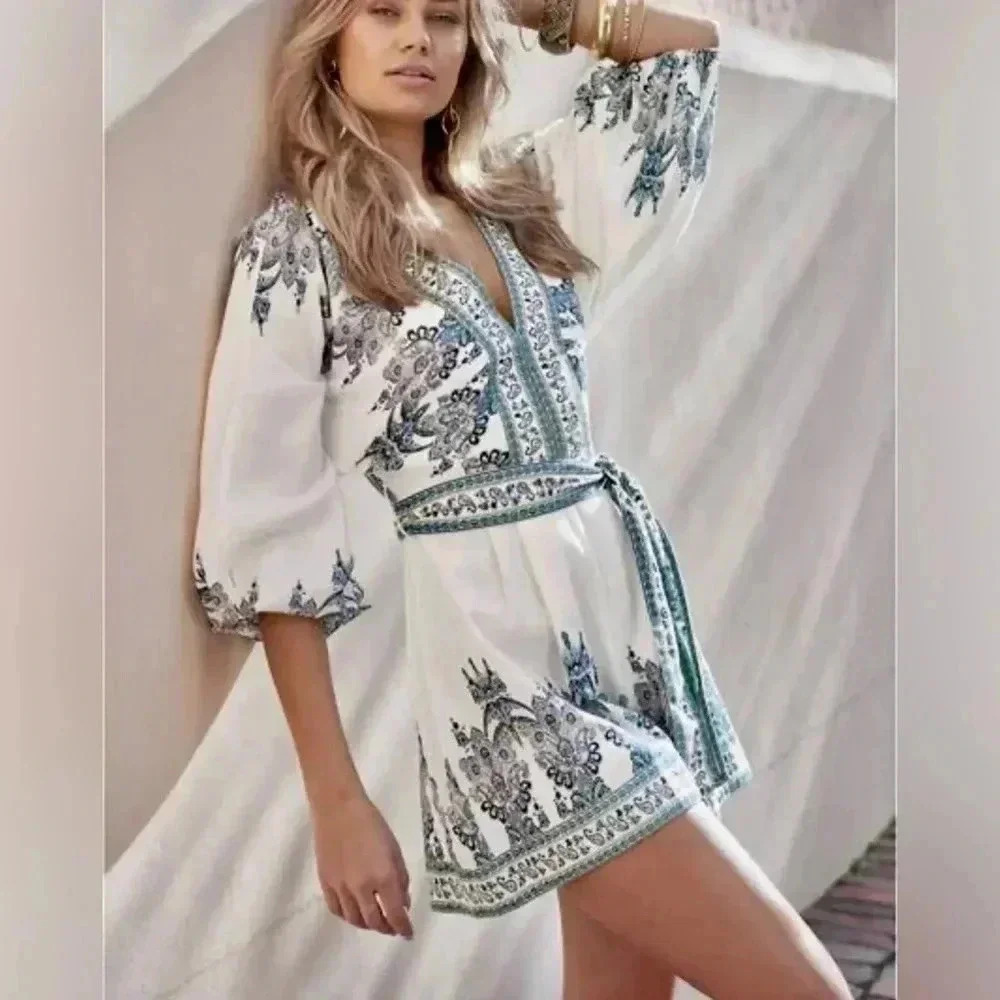 NWOT Venus White Multi Paisley Linen Blend Blouson Slv Romper